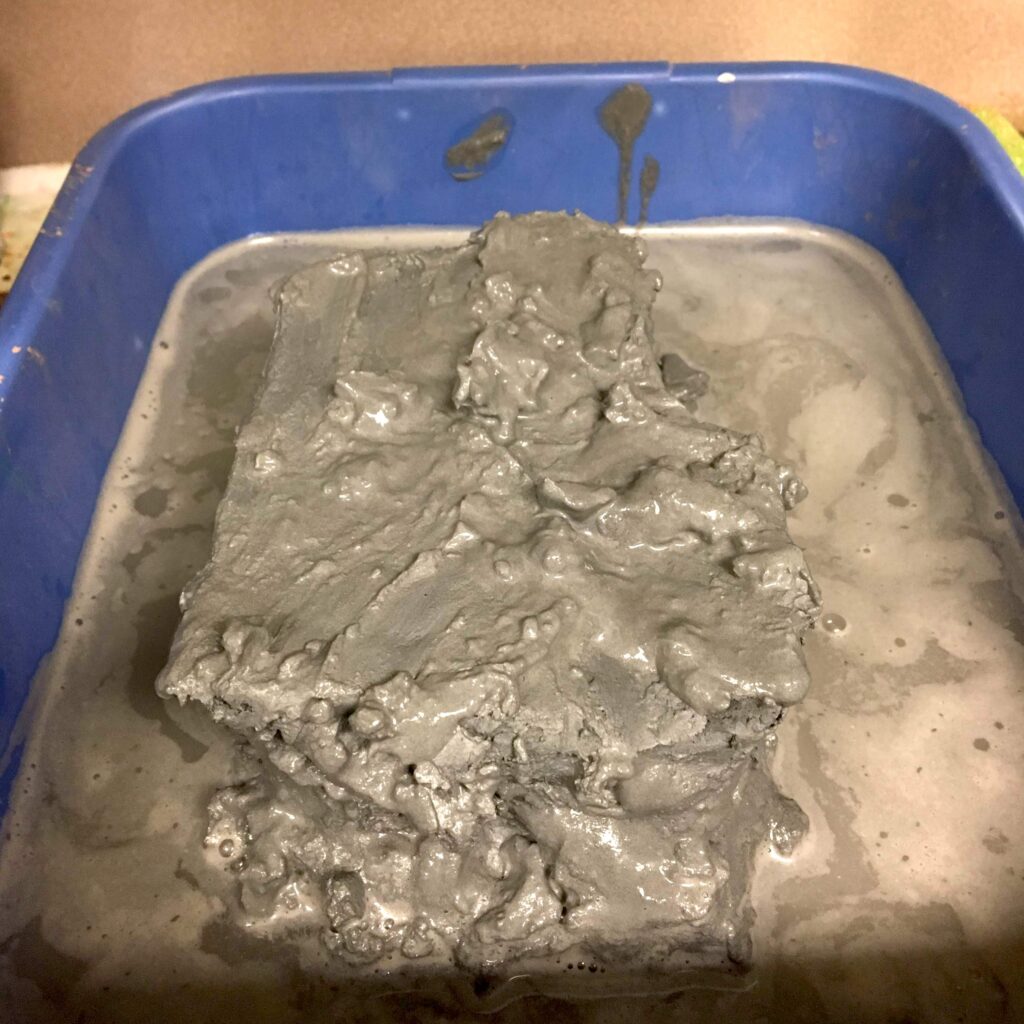 clay in water