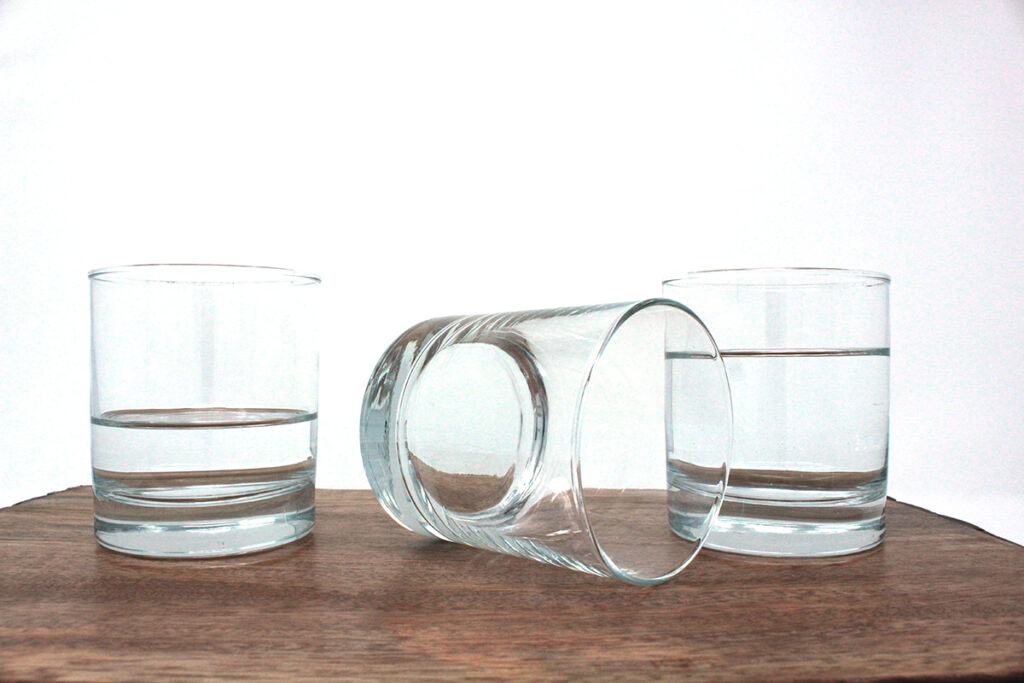 empty glass cups